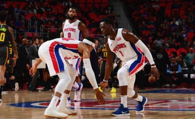 陷入比分逆 陷入比分逆